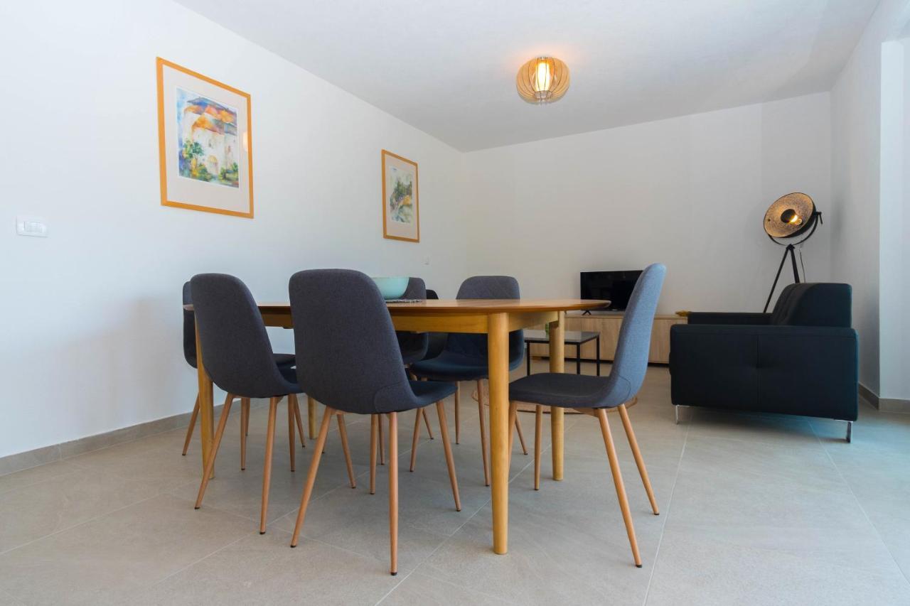The Blueview Appartements Novigrad Novigrad  Exterior photo