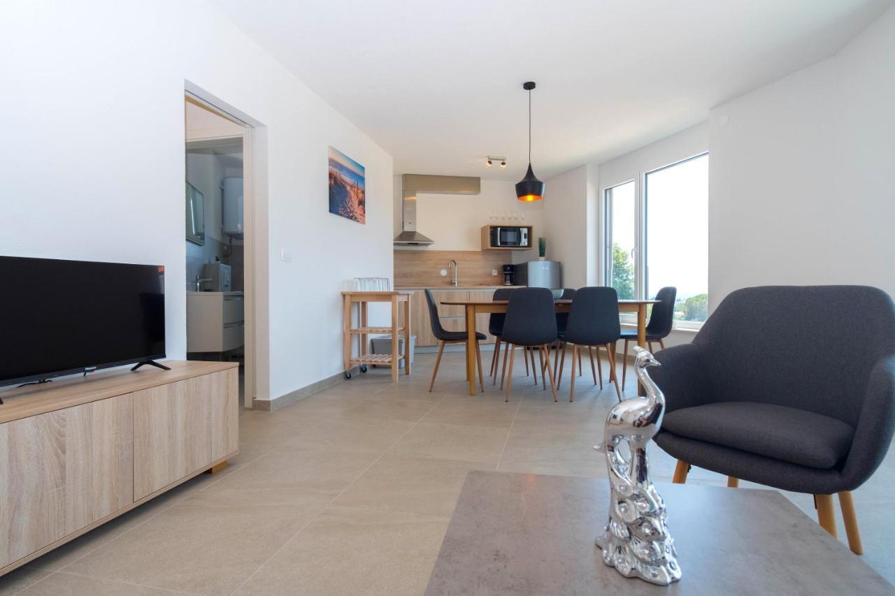The Blueview Appartements Novigrad Novigrad  Exterior photo